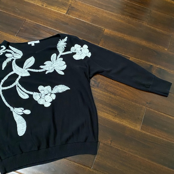 Chico's - Black Embroired Textured Sweater - 2(L) - Picture 6 of 11